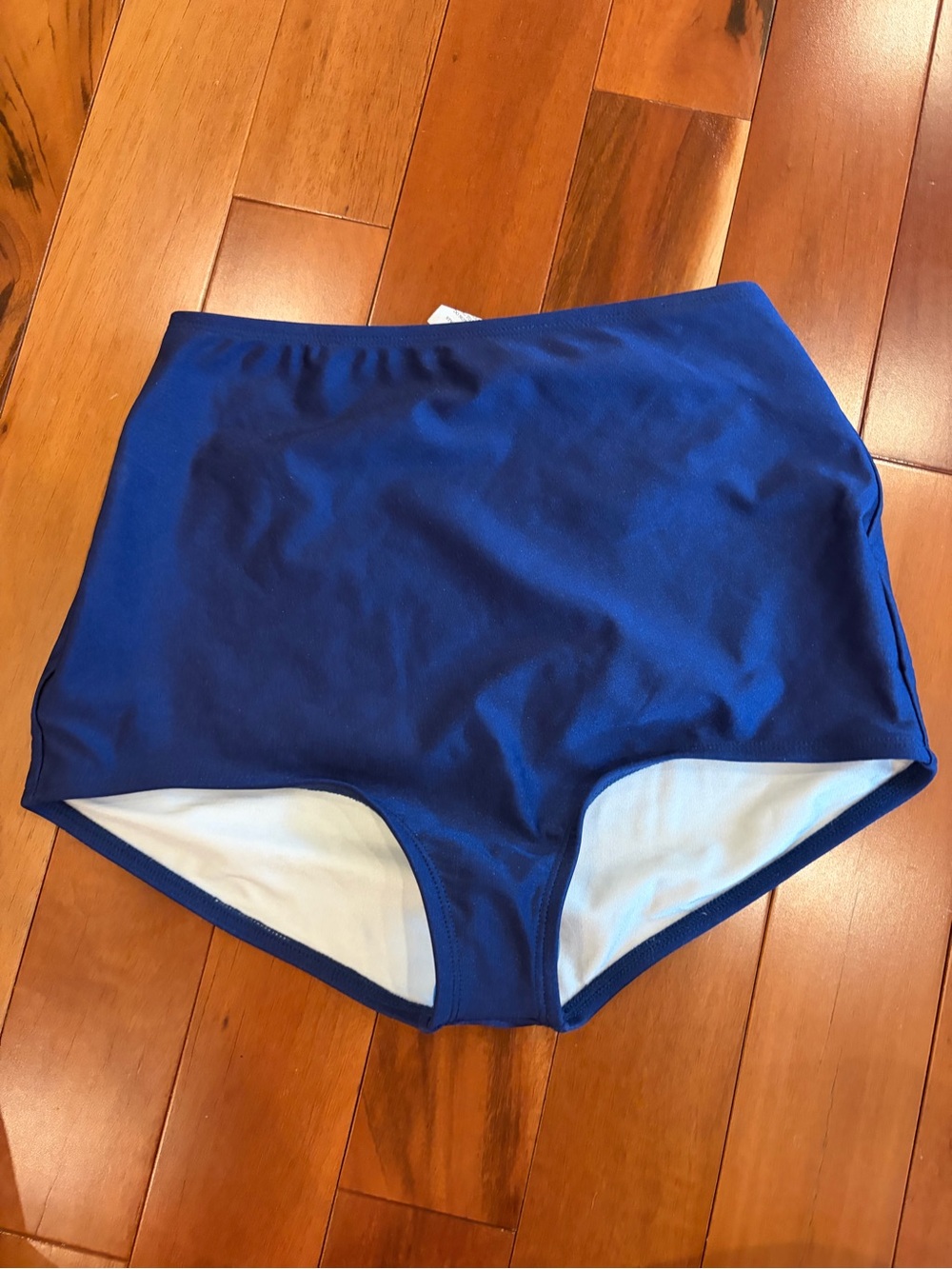 Nwot High waisted swim bottom